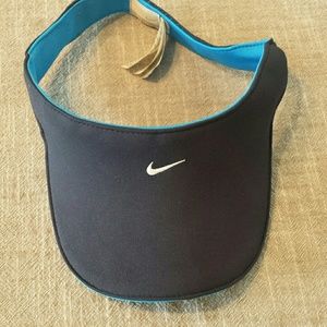 Nike visor